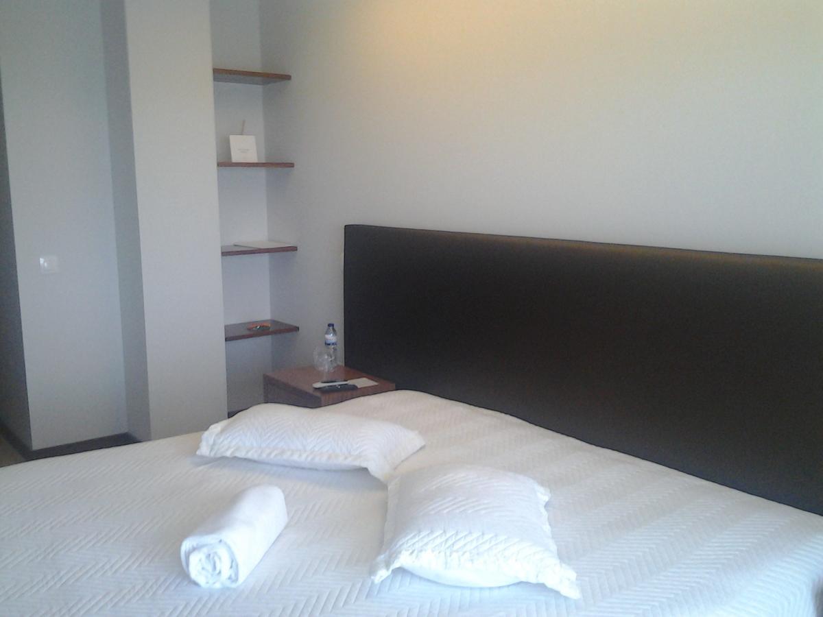 Guest House A&Z Espinho  Bagian luar foto